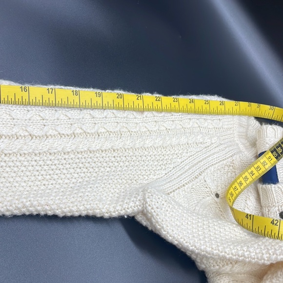 Cream American Eagle Sweater - Picture 8 of 11